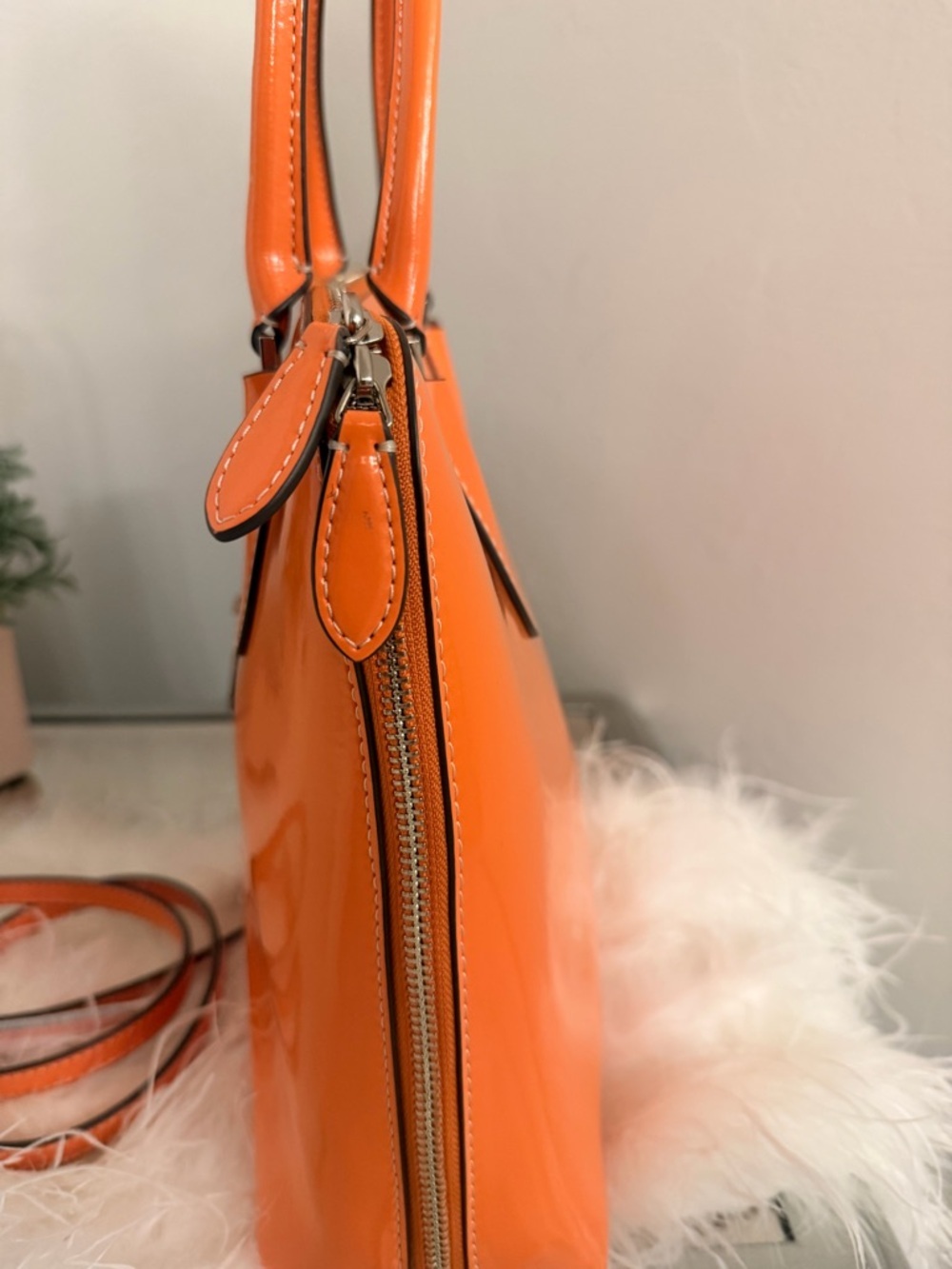 NWOT Tory Burch Swing Satchel Bag - Picture 5 of 8